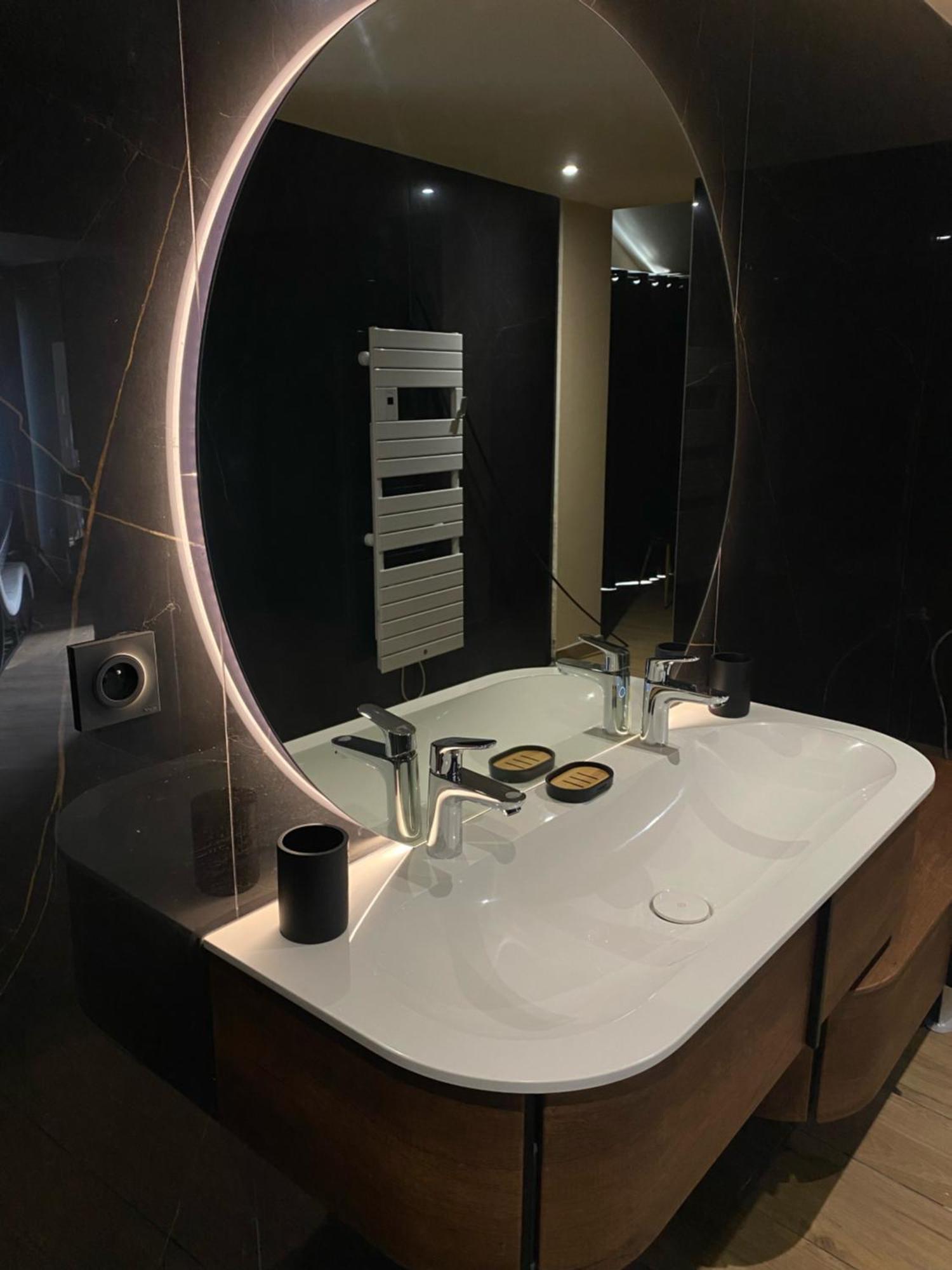 Domaine Du Sauge Hotel La Riche Kültér fotó